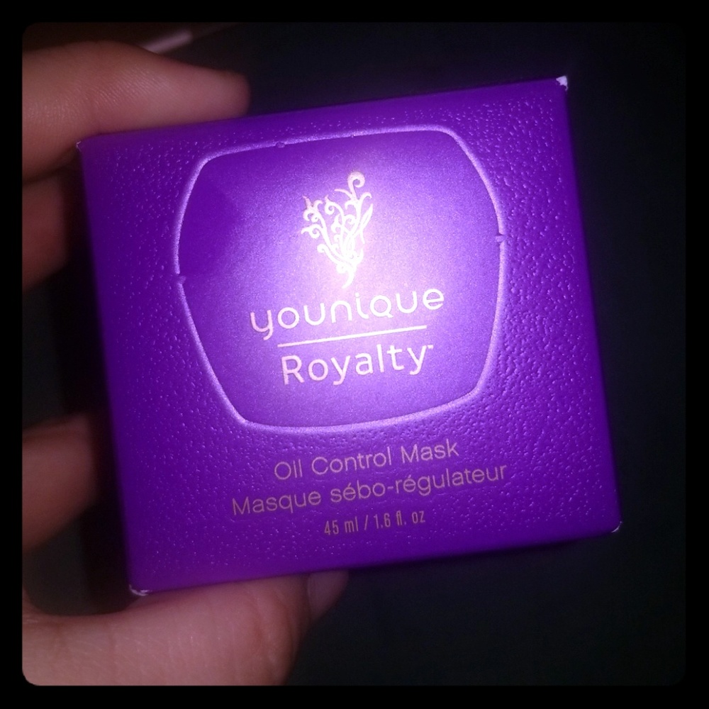 Younique Oil Control Mask